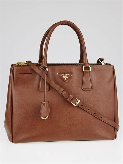 prada saffiano bn1801 vs bn2274|PRADA: Saffiano Lux Tote BN2274 REVIEW .